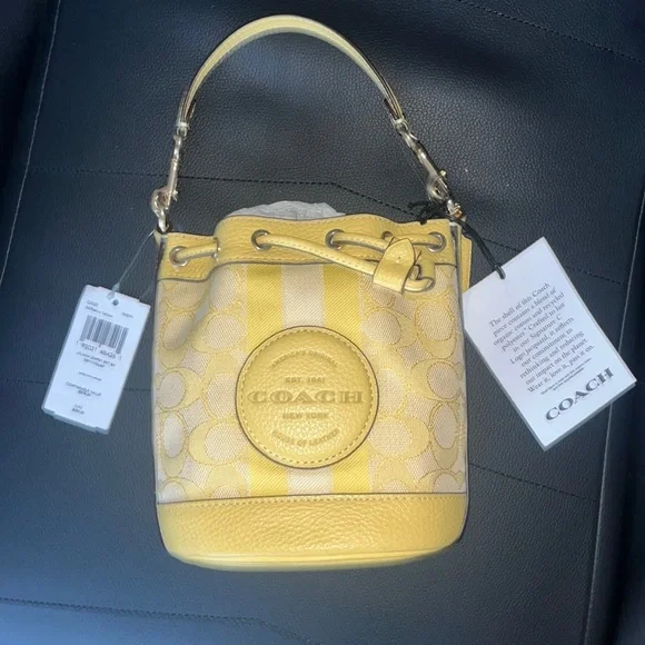 Brand New Yellow Coach handbag - Picture 1 of 3